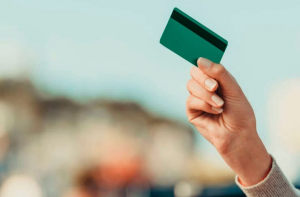 Cartão de crédito pré-pago: vantagens e desvantagens