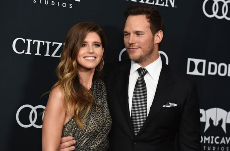 Chris Pratt e Katherine Schwarzenegger dão boas-vindas ao primeiro filho