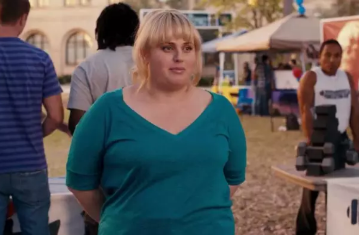 Rebel Wilson posta no Instagram sobre perda de peso e impressiona fãs