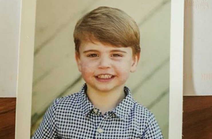 Foto inédita do príncipe Louis foi compartilhada