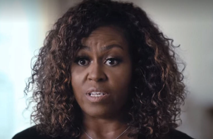 Michelle Obama diz estar lidando com depressão