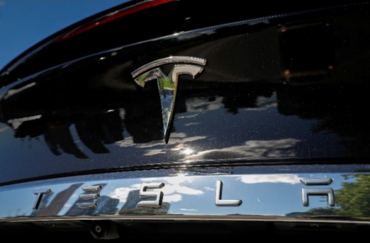 Carros da Tesla podem mudar de cor quando você quiser