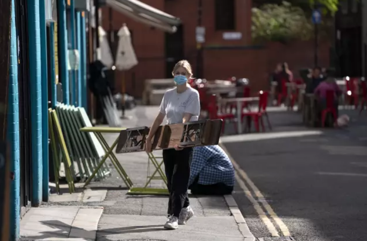 Pubs e restaurantes no norte da Inglaterra devem fechar na segunda-feira