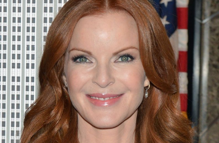 Marcia Cross reflete sobre quimioterapia no combate ao câncer
