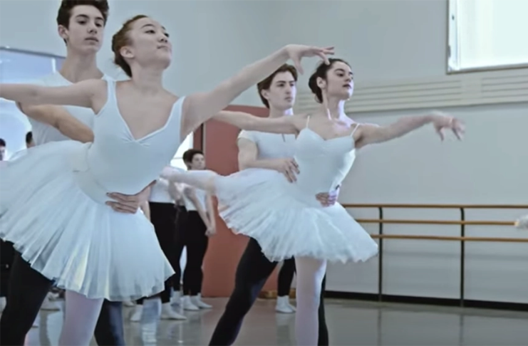 On Pointe: alunos de balé apresentam Quebra-Nozes no primeiro trailer da nova série Disney+