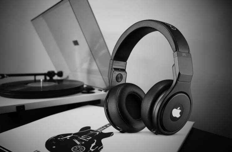 Data de lançamento do Apple AirPods Studio: Rumores apontam para essa semana!