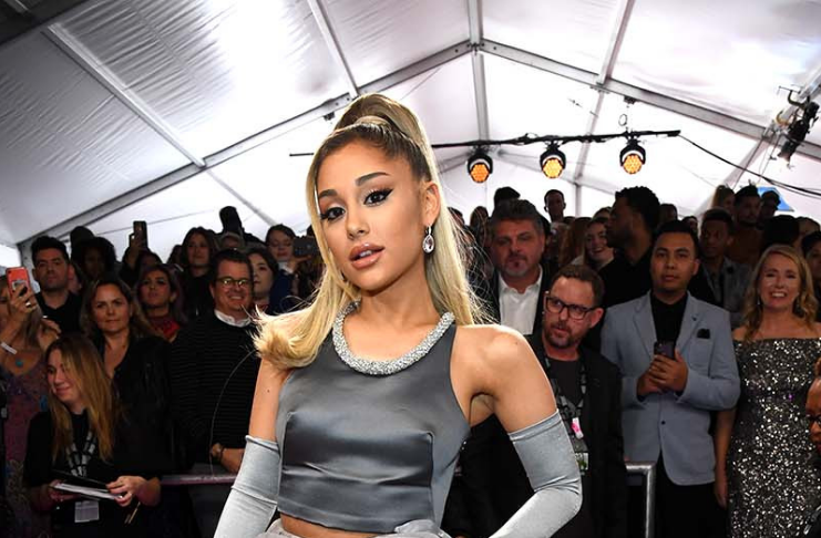 Ariana Grande: Netflix lança filme da última tour da cantora