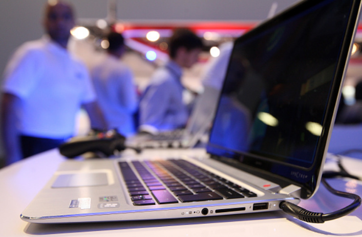Microsoft planeja novo notebook que alivie usuários de más posições; ele pode combinar o ângulo de visão!