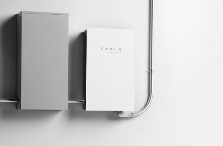 Inversor Solar Tesla que pode ser conectado ao Wifi será lançado em breve