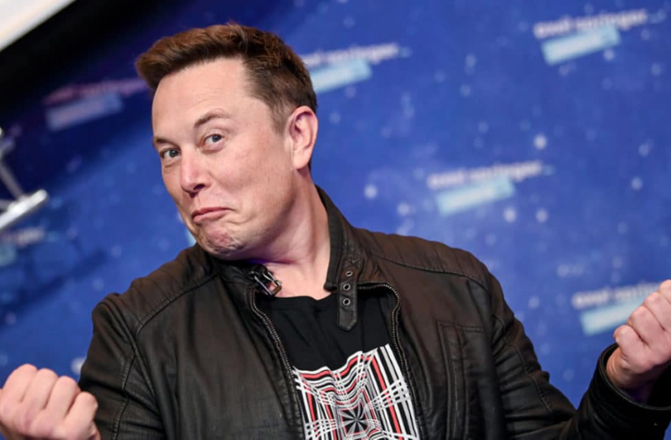 Elon Musk tem hoje patrimônio líquido de apenas 3 bilhões de dólares atrás de Jeff Bezos