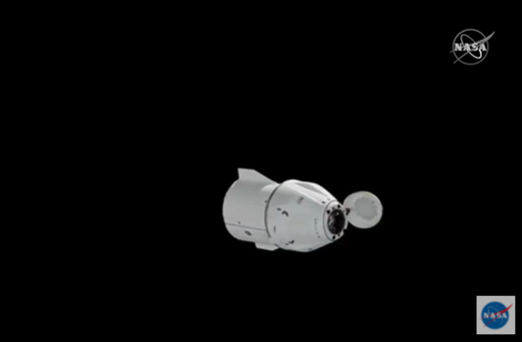 Space X traz de volta vinho Bourdeaux após um ano de envelhecimento no espaço