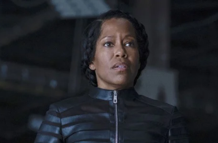 Regina King, estrela de Watchmen, revela porque assumiu tantos papéis de justiça social