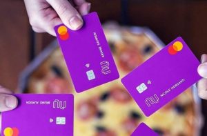 Cartão Nubank: aprenda a solicitar e aumentar o limite pelo app