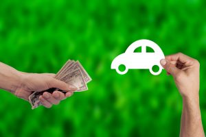 Tem um jeito para quem está negativado comprar carros – saiba qual é