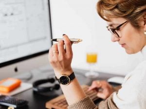 Aprenda como comprar só à vista até quitar as dívidas