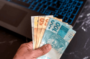 Empréstimo consignado: veja como solicitar, taxas e mais