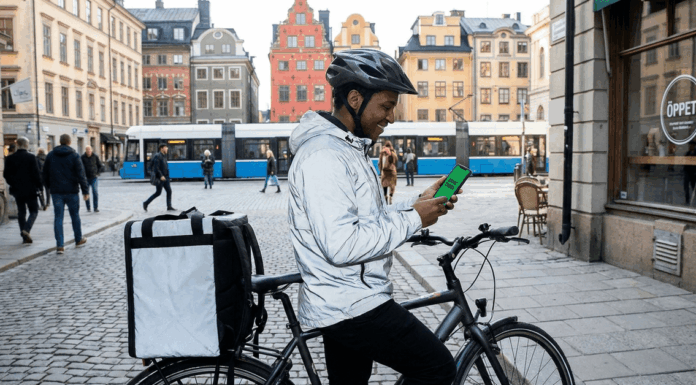 Step-by-Step Guide: How to Start Delivering with Uber Eats in Sweden for Flexible Earnings